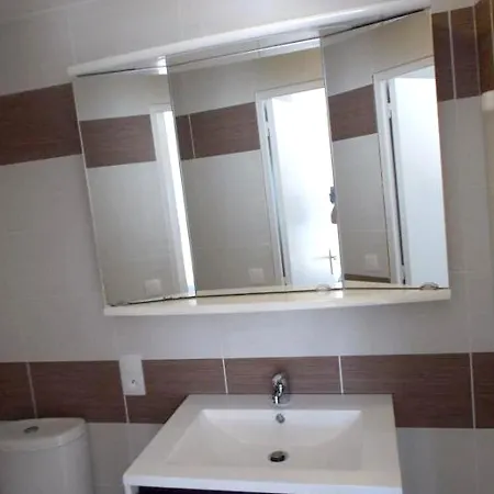 House With 3 Bedrooms In With Enclosed Garden And Wifi * Blaye